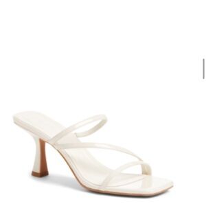 White Strappy Heeled Sandal, Very Comfortable
